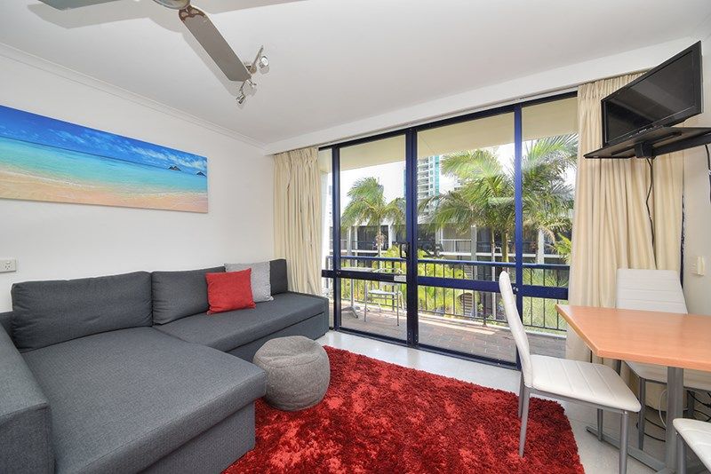 52 2877 Gold Coast Highway Surfers Paradise Qld 4217 Apartment