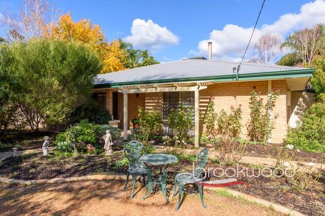 17 Bowen Place, WA 6081