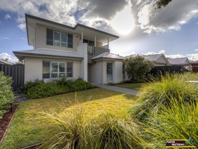 13 Seaplane Road, WA 6055