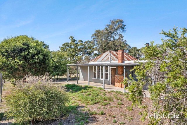 39 Symes Road, VIC 3462