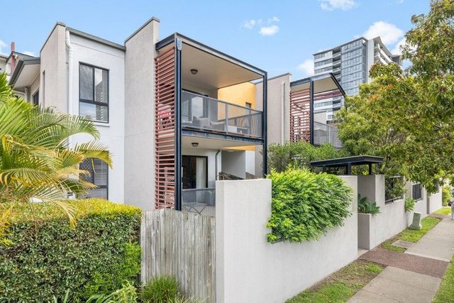 43/11 Kitchener Street, QLD 4151