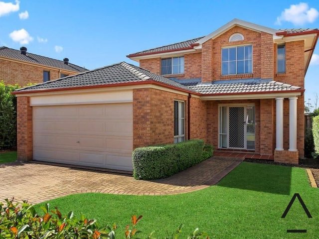 8 Roth Street, NSW 2170