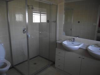 Ensuite (2011-11-18)