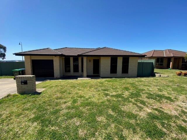 25 Banjo Paterson Avenue, NSW 2850