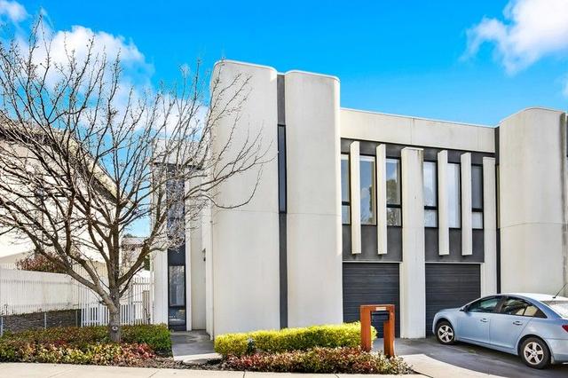 22 Edinburgh Circuit, VIC 3083