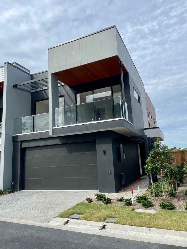 11 Arvore Place, QLD 4209