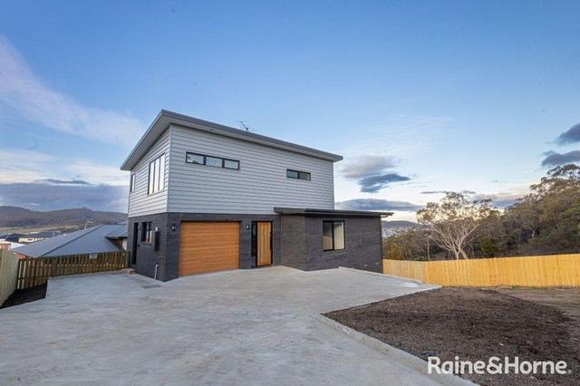 2/19 Roybridge Way, TAS 7018