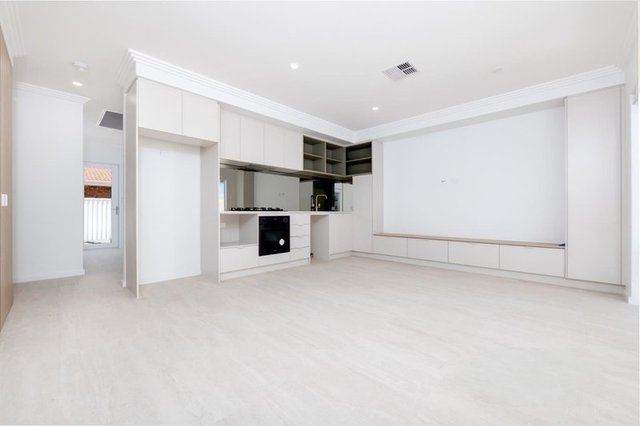 2/6 Ashbourne Way, WA 6163