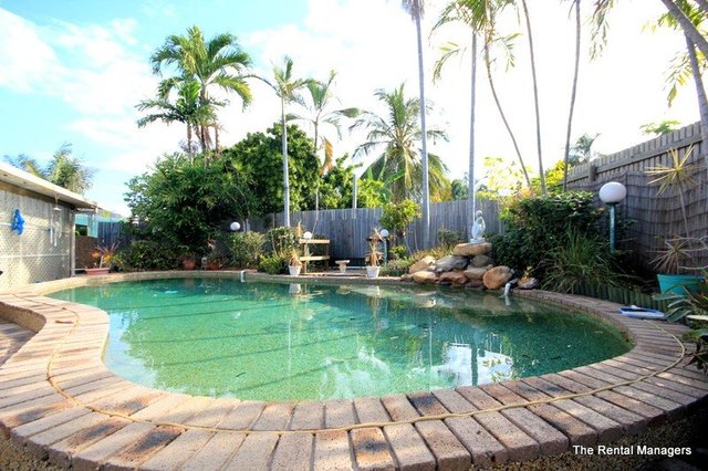 2 Nicol Court, QLD 4814