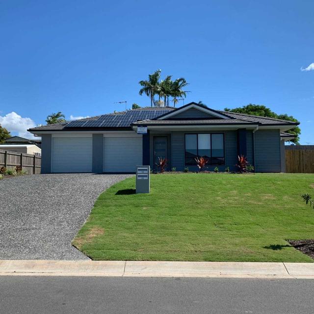 2/3 Victory Drive, QLD 4503