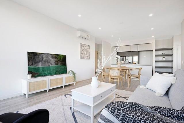 308/8 Aviators Way, NSW 2750