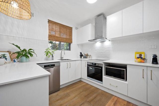 1/20 Abbott  Street, NSW 2034