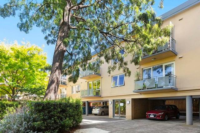 11/9 Barnato Grove, VIC 3143