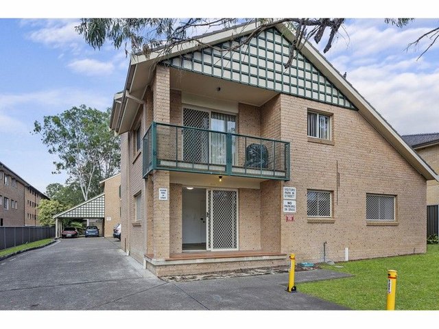 8/26 Bringelly Road, NSW 2747