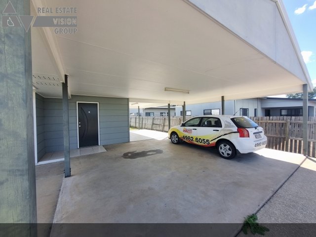 Unit 2/5 Deacon Dr, QLD 4717