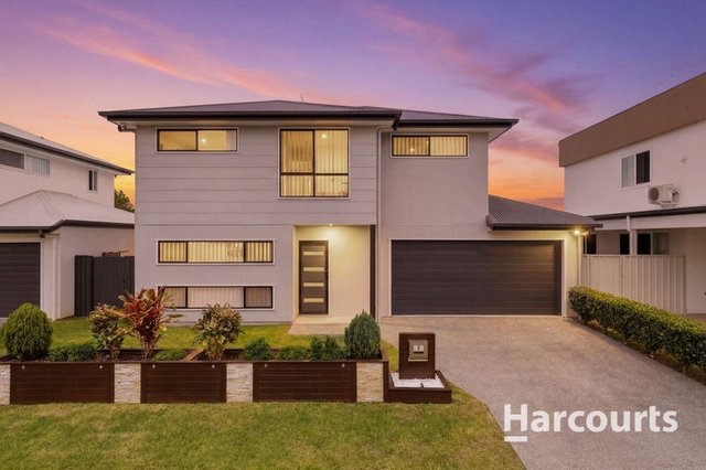 8 Waterman Place, QLD 4118