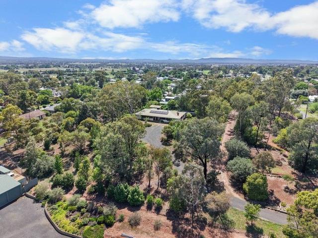 16 Lynne Street, NSW 2852