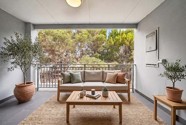 12/35 Macedon Place, WA 6025