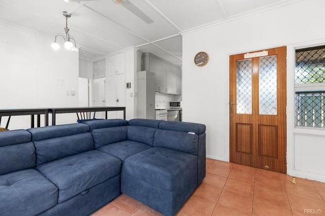 9/18 Barker Street, WA 6725
