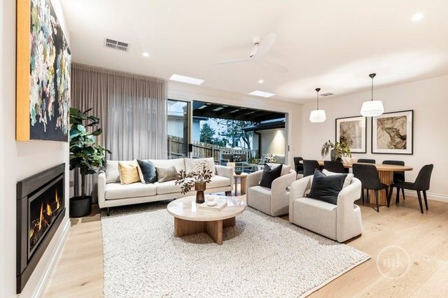 2/13 Grey Street, VIC 3095