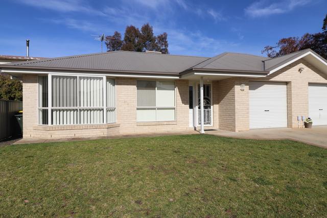 5/10 Binalong Street, NSW 2594