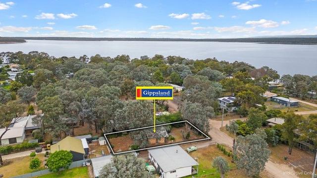 15 Narrobuk Street, VIC 3860