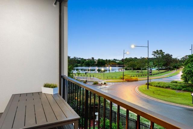 38/25 The Corso, QLD 4509