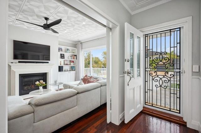 100A Solomon Street, WA 6160