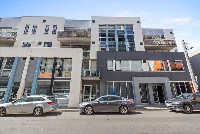 30a/10 Clifton Street, VIC 3181