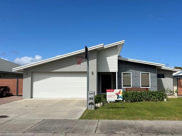 44 Baleine Drive, WA 6450