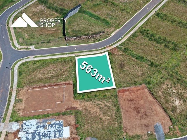 12 Forestedge Trail, QLD 4869