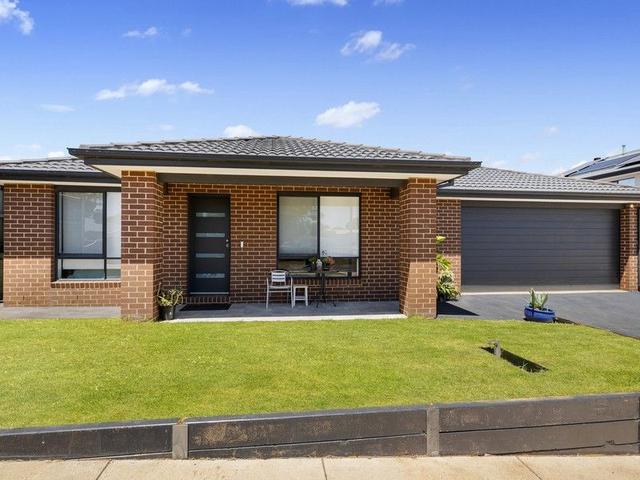 19 Holman Crescent, VIC 3340