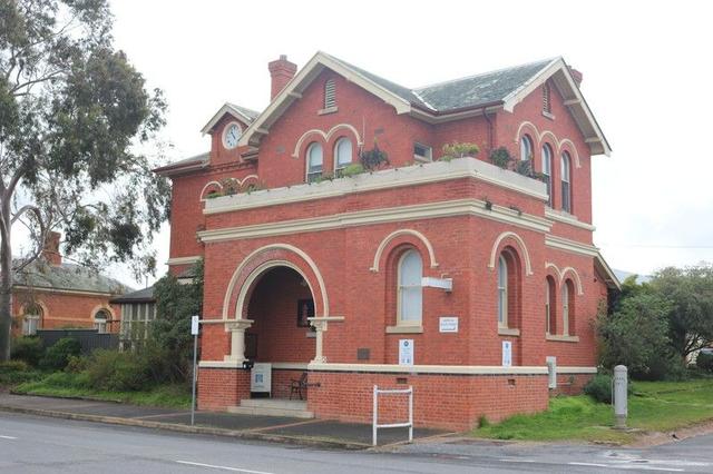 2 Napier Street, VIC 3478
