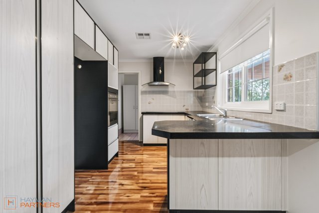 5 Zox Circuit, ACT 2905