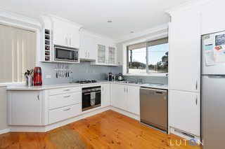 16 East Place Kambah_03.jpg