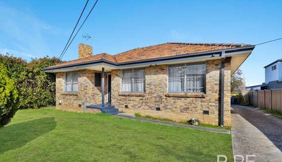 1/11 Catalpa Street, VIC 3177