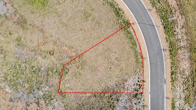 6 McCormack Place, NSW 2583