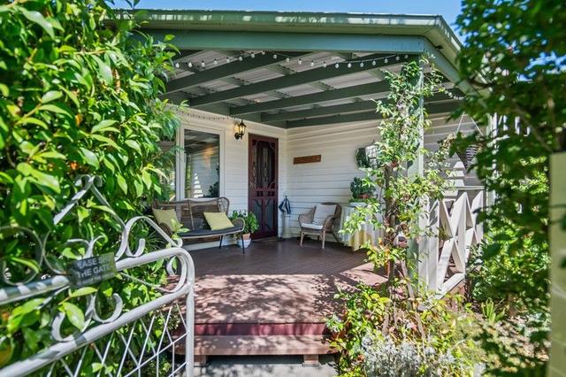 14 Leigh Road, VIC 3136