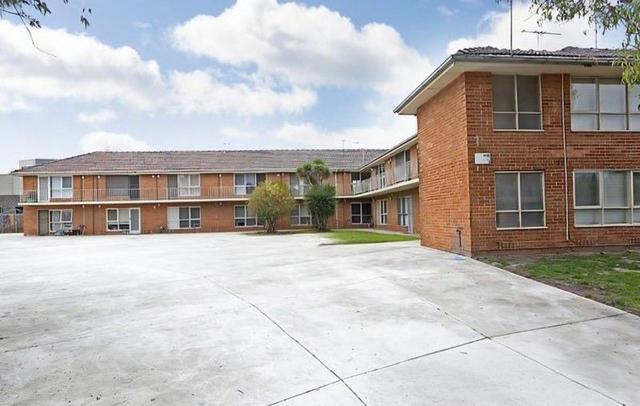 17/1 Hatfield Court, VIC 3012