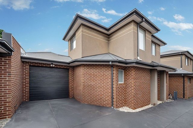 2/14 Congram Street, VIC 3047