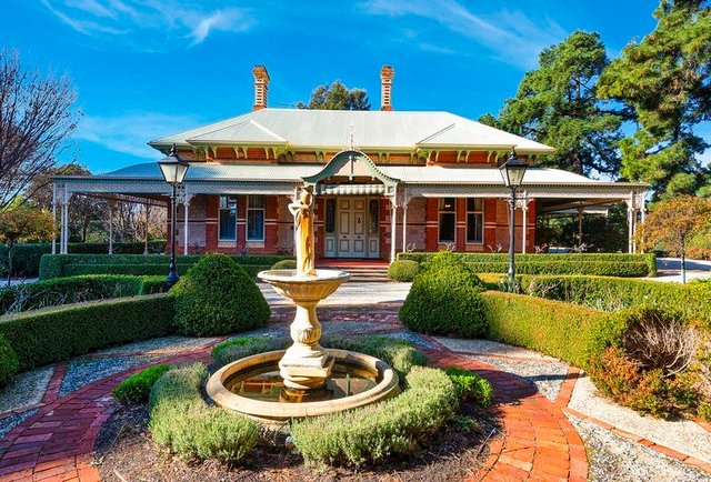 1 Strachan Lane, SA 5075