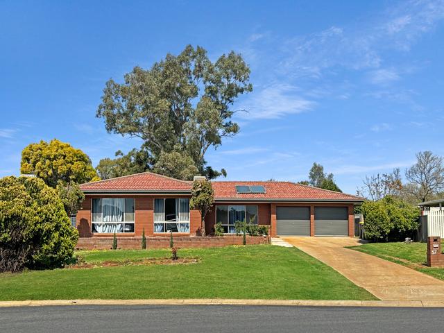 57 Murrayfield Drive, NSW 2830