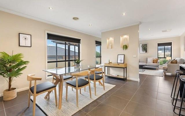 6 Alfred Way, VIC 3551