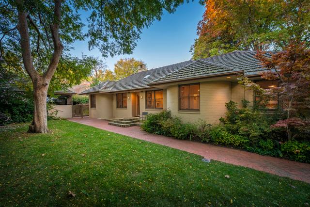 84 Arthur Circle, ACT 2603