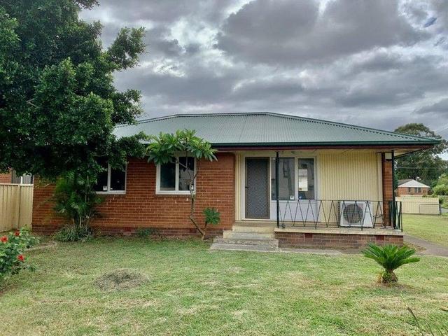17 Homepride Avenue, NSW 2170