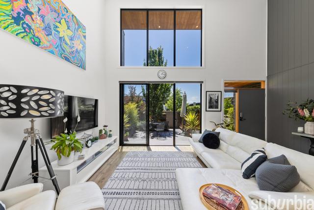 33 Jumbuck Crescent, ACT 2617