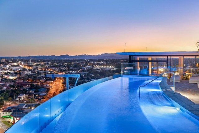 805/180 Marine Parade, QLD 4215