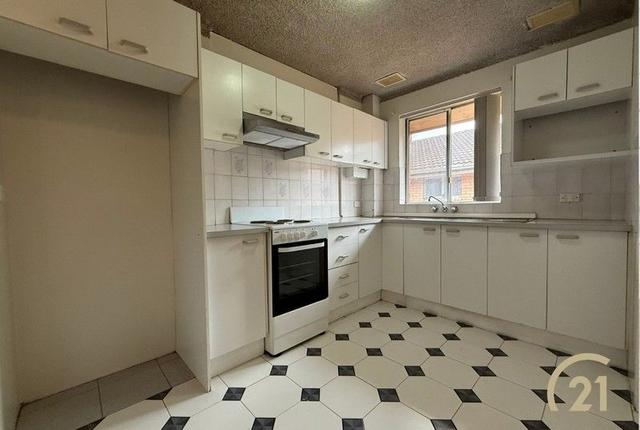 11/23 York Street, NSW 2165