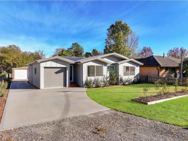 24 Monkittee Street, NSW 2622