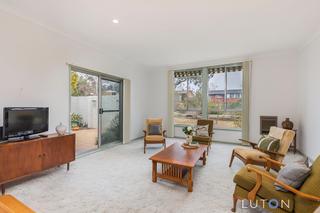 Living room to courtyard